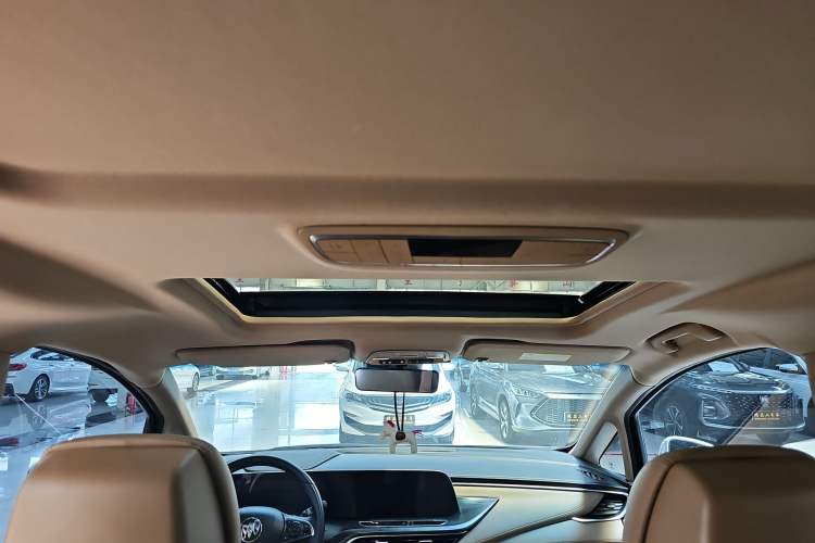 Used Buick GL8 2021 ES Land Cruiser 653T Luxury Edition
