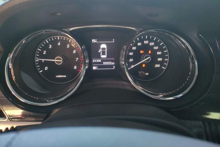 Used Baojun 730 2016 1.5L Manual Luxury Edition 7 Seats
