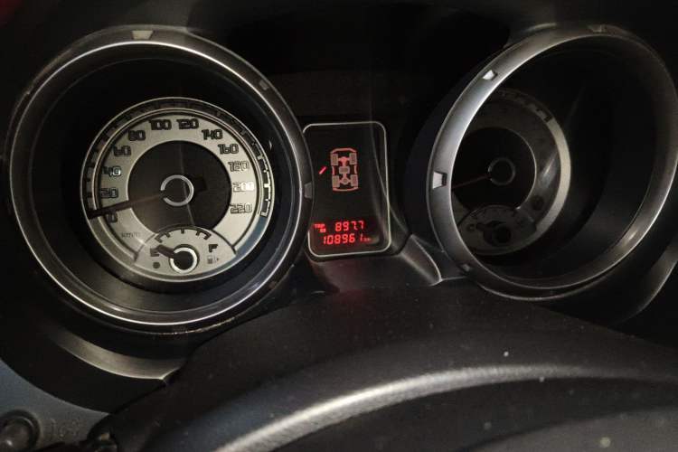 Used Mitsubishi Pajero 2012 3.8L Premium Edition