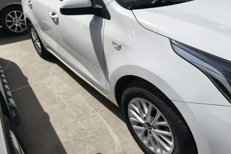 Used Kia K2 2017 Sedan 1.4L Automatic Transmission 15th Anniversary Special Edition GLS
