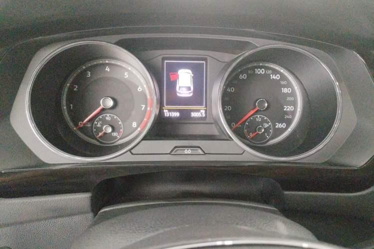 Used Volkswagen Tiguan L 2019 330TSI Automatic Two-Wheel Drive Panoramic Comfort Edition China V Standard
