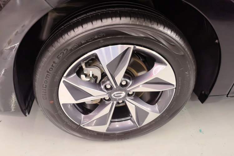 Used GAC Trumpchi M6 2023 PRO 270T DCT Luxury Edition
