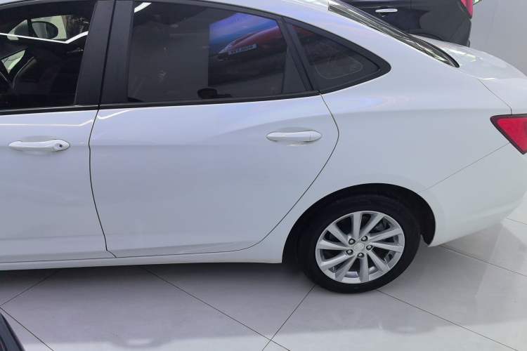 Used Buick Verano 2018 Sedan 15S Automatic Leading Model
