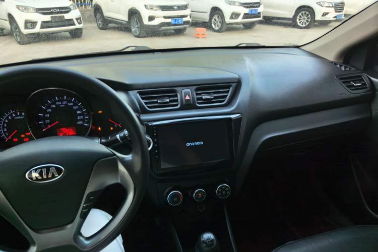 Used Kia K2 2015 Sedan 1.4L MT GLS
