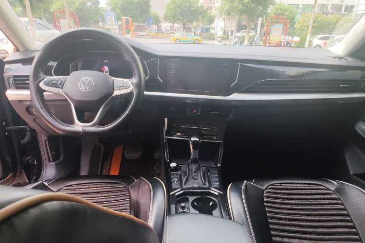 Used Volkswagen Passat 2022 330TSI Starry Elite Edition Custom Version
