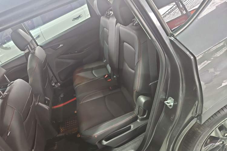 Used Chevrolet Orlando 2020 Light Hybrid Redline 530T Automatic Enjoyment Edition (5+2 Models)
