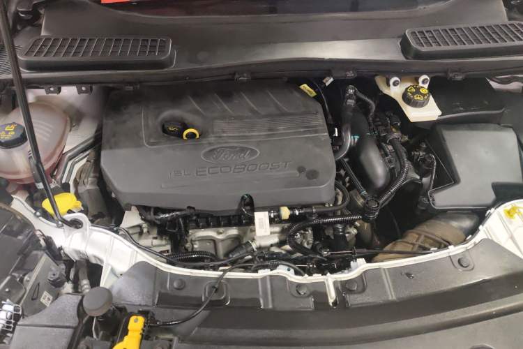 Used Ford Kuga 2019 EcoBoost 180 Two-Wheel-Drive Platinum Edition China VI Standard
