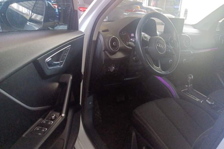 Used Audi Q2L 2018 35 TFSI Launch Exclusive Edition China V
