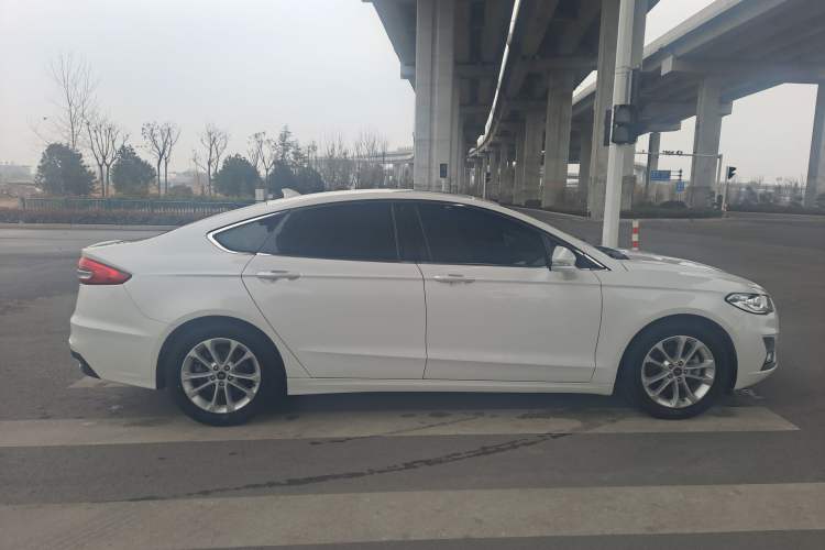 Used Ford Mondeo 2018 EcoBoost 180 Smart Control Fashion Model China VI Standard
