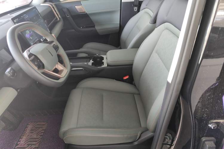 Used  03 2024 472km Four-Wheel Drive Long-Range Version
