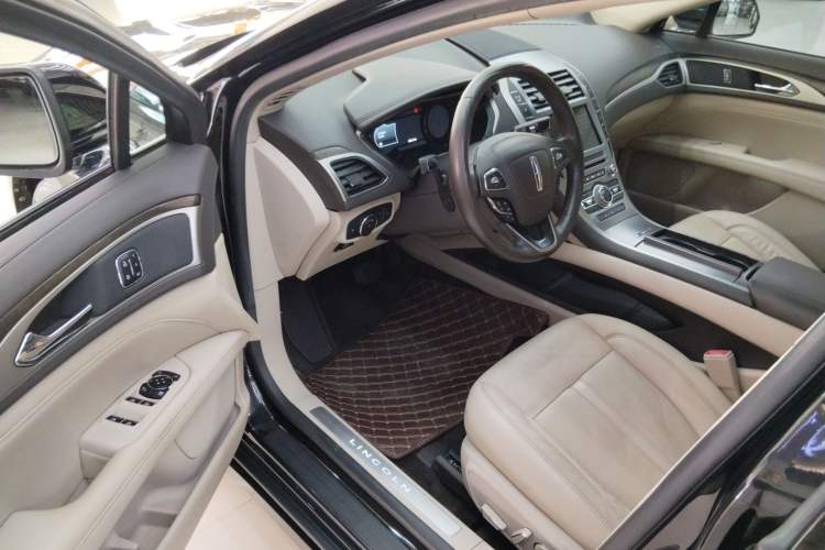 Used Lincoln MKZ 2017 2.0T Luxury Edition
