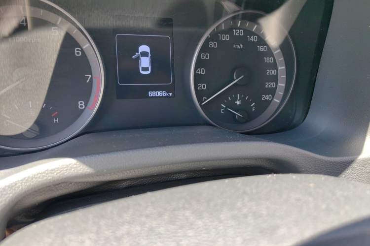 Used Hyundai Elantra 2016 1.6L Automatic ZhiXuan – Elite Version
