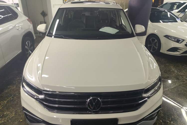 Used Volkswagen Tiguan L 2022 330TSI Automatic Two-Wheel Drive Smart Edition
