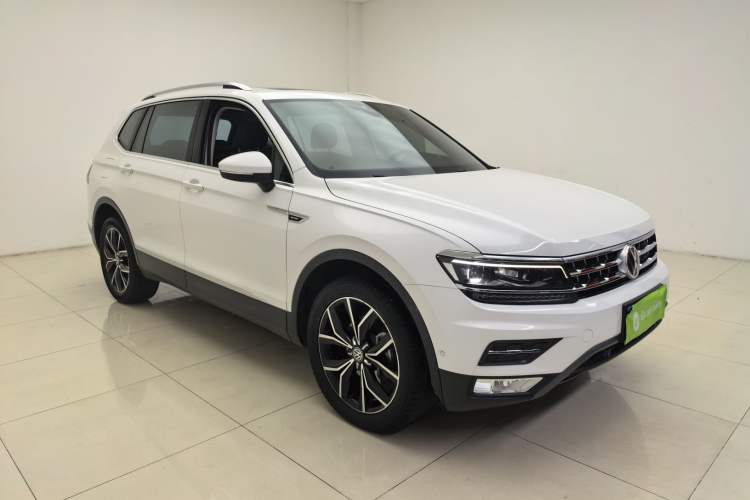 Used Volkswagen Tiguan L 2017 380TSI Automatic All-Wheel Drive Supreme Flagship Edition
