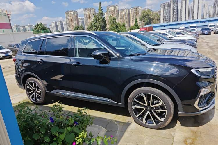 Used Ford Equator 2023 EcoBoost 225 Premier PLUS 7-seater (2/3/2)
