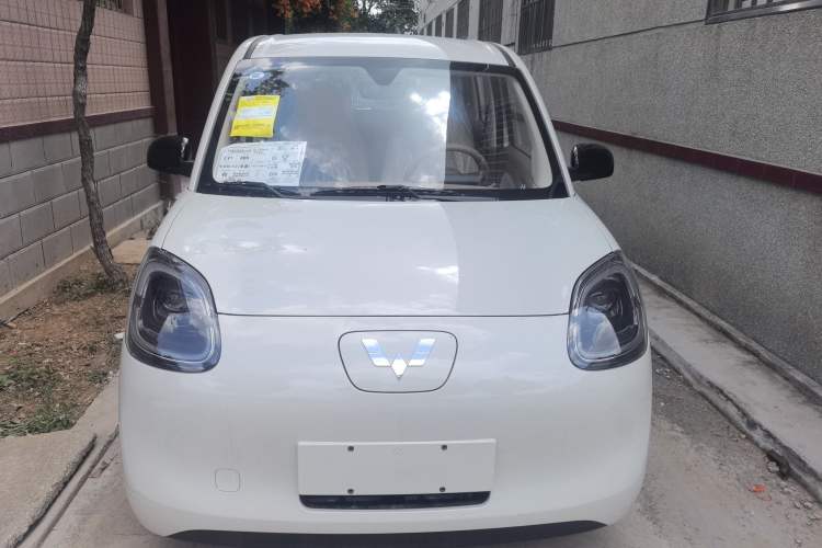 Used Wuling Hongguang MINIEV 2025 Four-Door Version Advanced Edition
