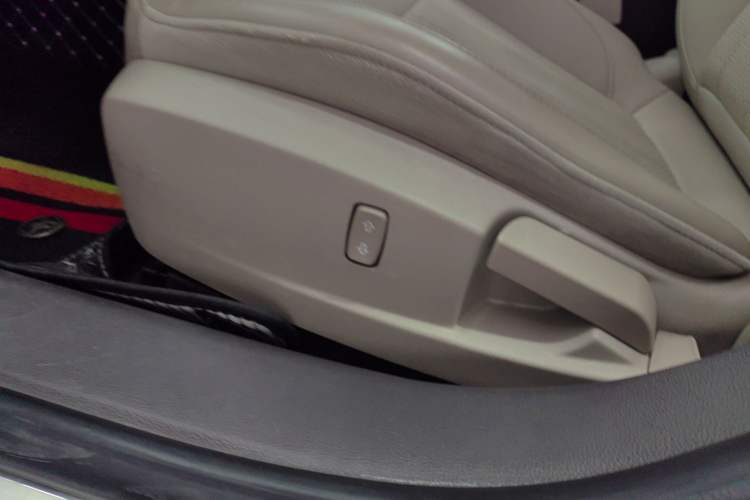 Used Buick Regal 2012 2.0L Comfort Edition
