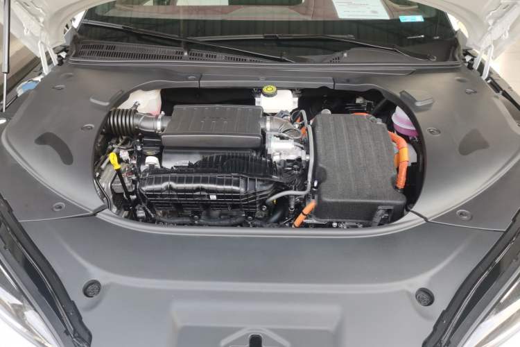 Used BYD Seal 2023 DM-i 1.5L 121km Prestige Model
