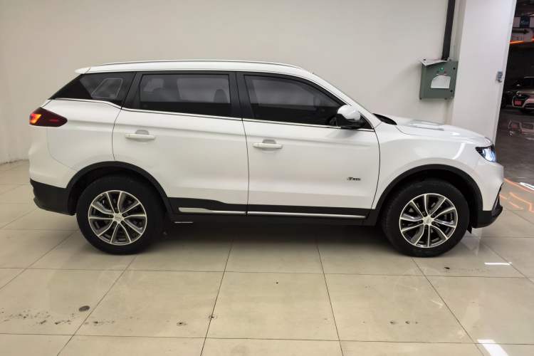 Used Geely Auto Emgrand X7 Sport 2018 1.8TD Automatic Two-Wheel Drive Zhiya Model