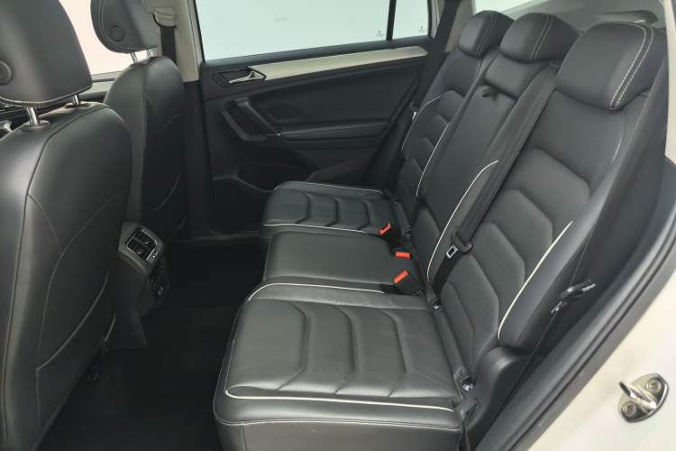 Used Volkswagen Tiguan L 2017 380TSI Automatic All-Wheel Drive Supreme Flagship Edition
