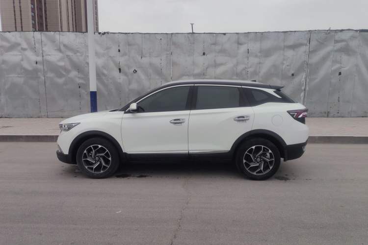 Used Dongfeng Aeolus AX7 2019 1.6T Automatic AI Pioneer Model China V Standard