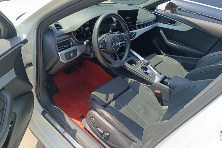 Used Audi A4L 2020 40 TFSI Fashion Dynamic Model
