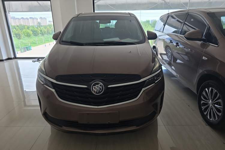 Used Buick GL8 2020 Land Cruiser Executive Class 652T Comfort Model
