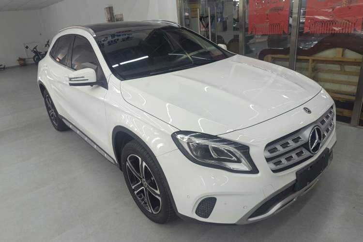 Used Mercedes-Benz GLA 2018 GLA 200 Fashion Model