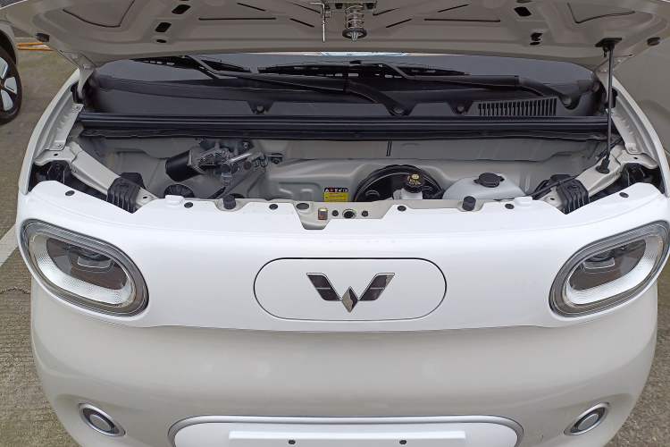 Used Wuling Hongguang MINIEV 2024 3rd Generation 215km Youth Edition
