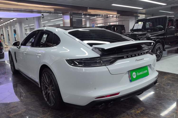 Used Porsche Panamera 2023 Facelifted Panamera 2.9T Platinum Edition
