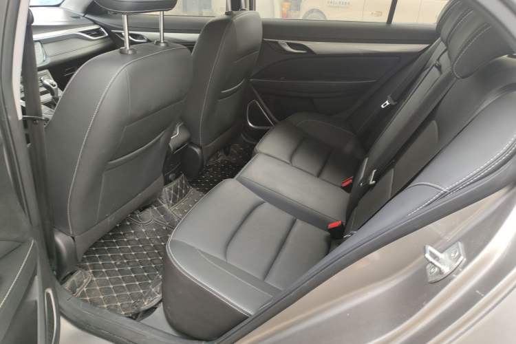 Used Geely Auto Emgrand 2020 1.5L Manual Upward Edition
