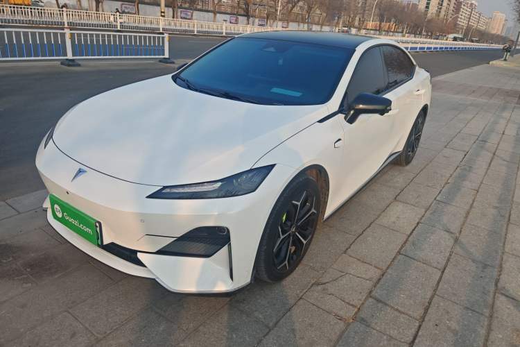 Used  SL03 2023 200Max Range-Extended Version
