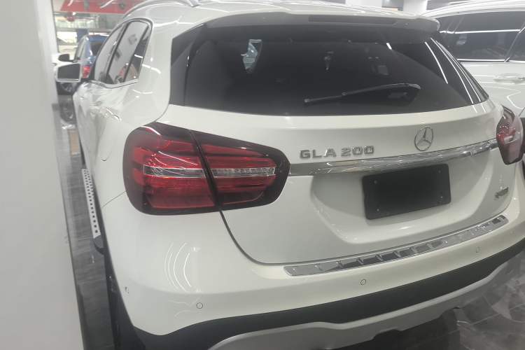 Used Mercedes-Benz GLA 2018 GLA 200 Fashion Model
