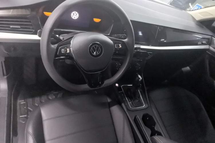 Used Volkswagen Lavida 2022 1.5L Automatic Comfort Edition
