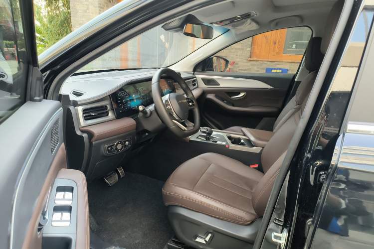 Used Jetour X90 PLUS 2021 1.6TD DCT Estate 7-Seater
