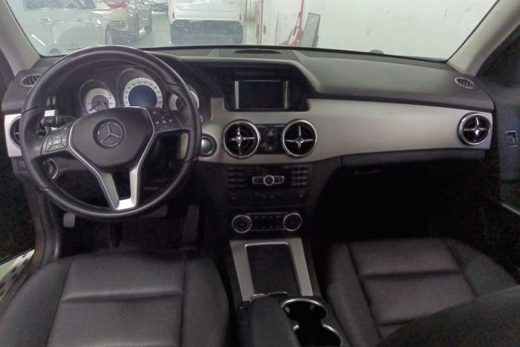 Used Mercedes-Benz GLK-Class 2013 Facelift GLK 300 4MATIC Fashion Edition
