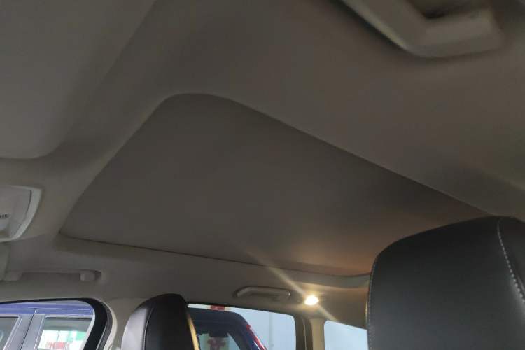 Used Ford Kuga 2019 EcoBoost 180 Two-Wheel-Drive Platinum Edition China VI Standard
