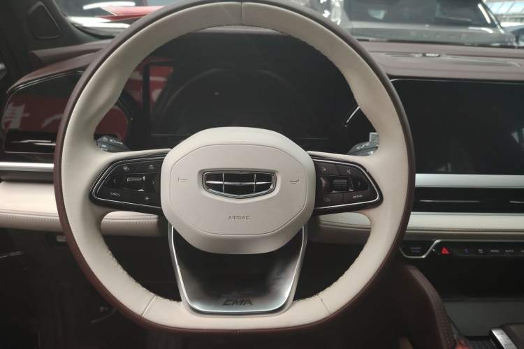 Used Geely Auto Monjaro L 2024 2.0TD High-Power Automatic Two-Wheel Drive Yunqi Version
