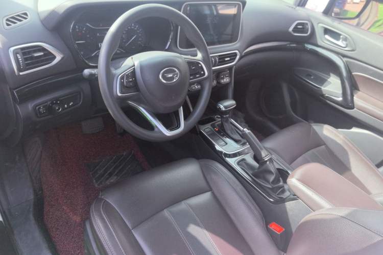 Used GAC Trumpchi GS4 2018 200T G-DCT Two-Wheel Drive Elite Edition
