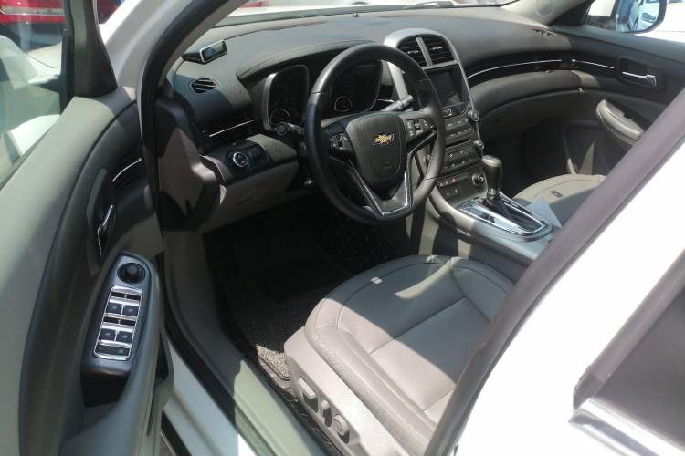 Used Chevrolet Malibu 2014 2.0L Automatic Luxury Edition
