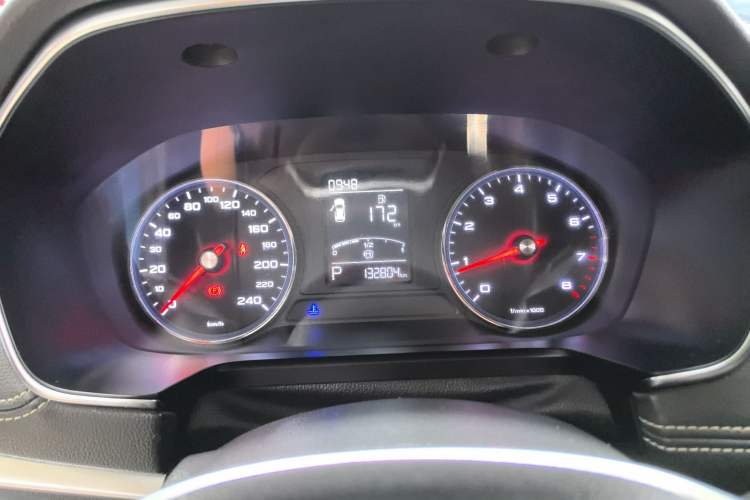 Used Roewe RX5 2016 20T Two-Wheel Drive Automatic Flagship Edition
