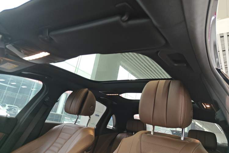 Used Mercedes-Benz E-Class 2021 Restyled E 300 L Sporty and Stylish Edition
