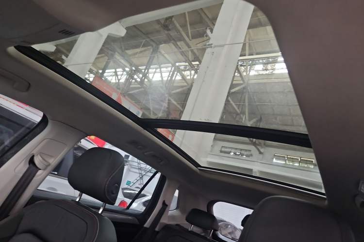 Used Volkswagen Tayron 2019 330TSI Four-Wheel Drive Luxury Version China VI Standard
