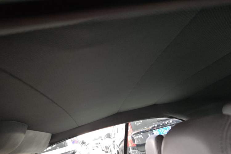 Used Volkswagen Golf 2012 1.4TSI Luxury Convertible Edition
