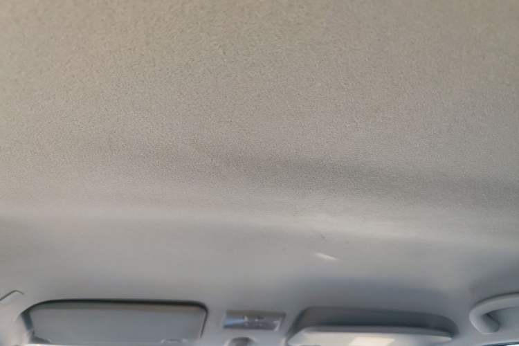 Used Suzuki Swift 2016 1.5L Automatic Fashionable Coolplay Edition
