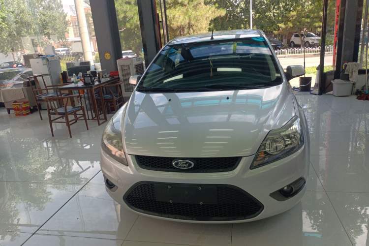 Used Ford Focus 2013 Hatchback Classic 1.8L Manual Base Model
