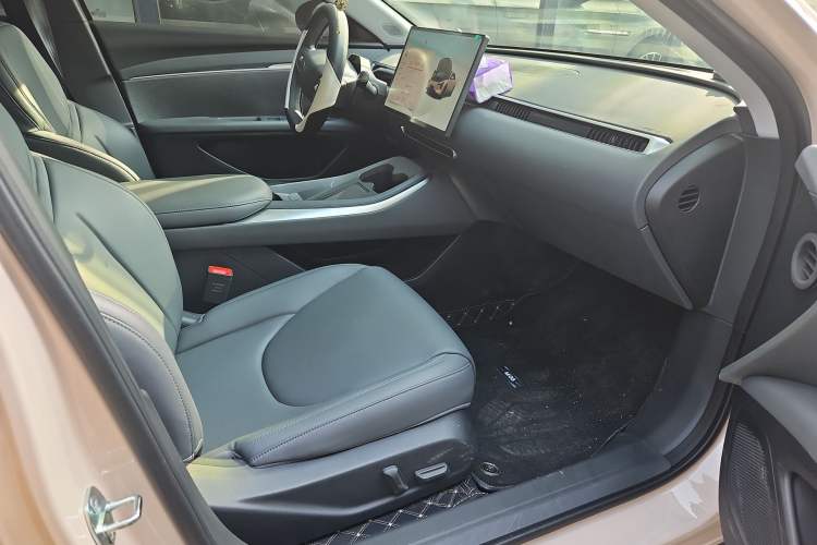 Used XPeng MONA M03 2024 515 Long-Range
