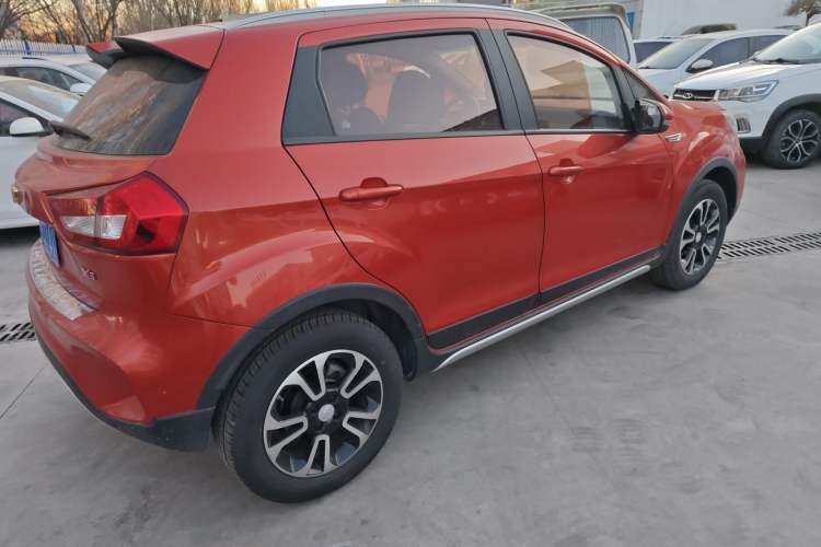 Used Geely Auto Vision X3 2017 1.5L Manual Elite Model
