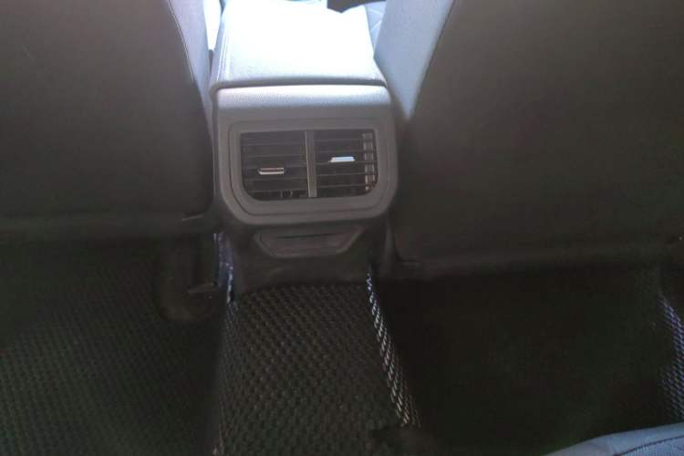 Used Volkswagen Lavida 2023 1.5L Automatic De Yi Edition
