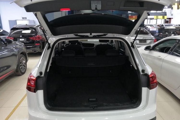 Used Volkswagen Tayron 2020 330TSI Two-Wheel Drive Luxury Smart Connectivity Version
